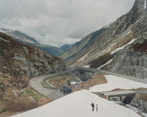 Looking for Identity, Snowball, Gotthard Pass, Uri, 2014
<br>© Igor Ponti