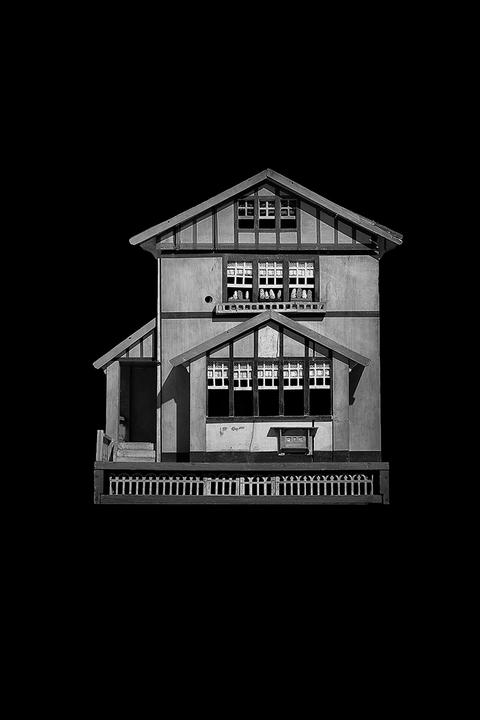 Maison Moritz Gottschalk, Allemagne, 1921. Série ‘Façades’, 2016
<br>© Kleio Obergfell